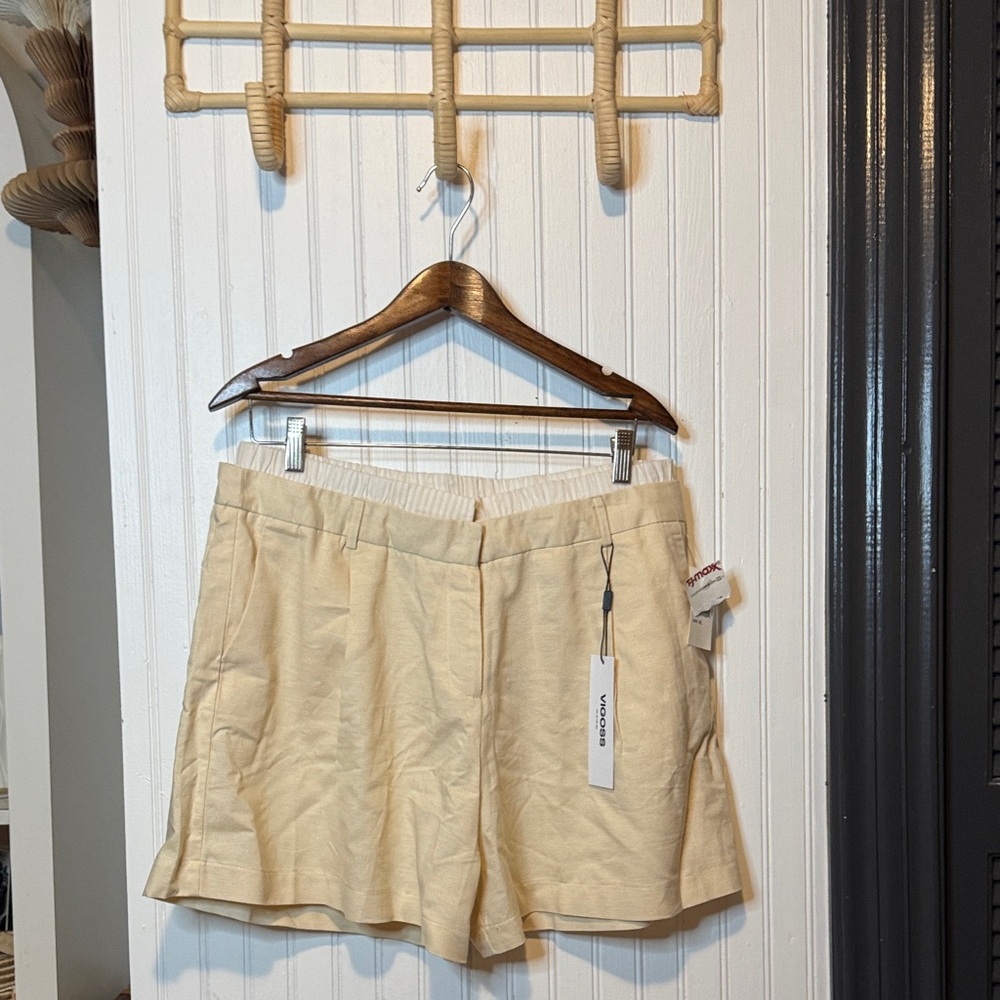 Vigors Boxer Pleated Beige Women Shorts Linen Blend NEW with tags from TJ Maxx